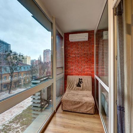 Apartments Near Ukraina Shopping Mall Киев Экстерьер фото