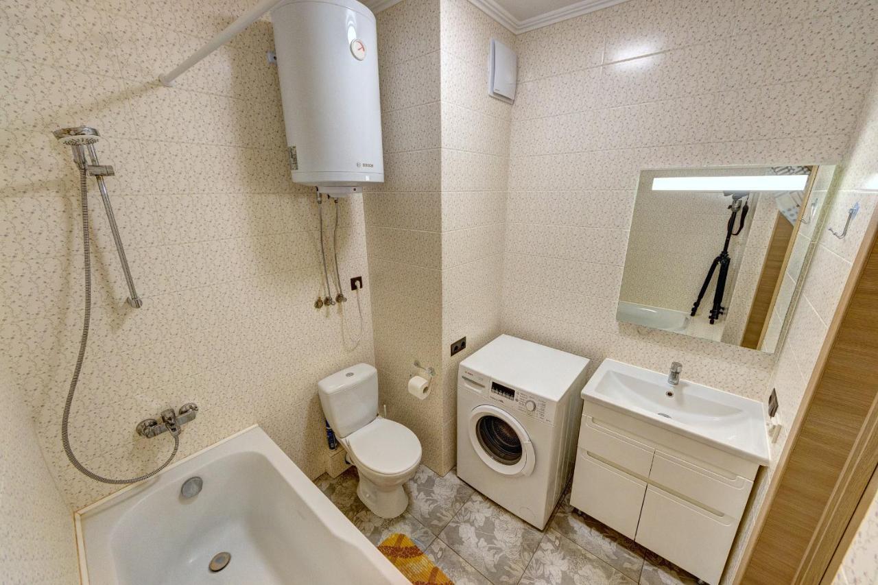 Apartments Near Ukraina Shopping Mall Киев Экстерьер фото